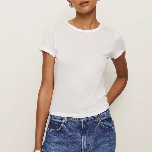 Reformation Max Slim Tee - Picture 2 of 4